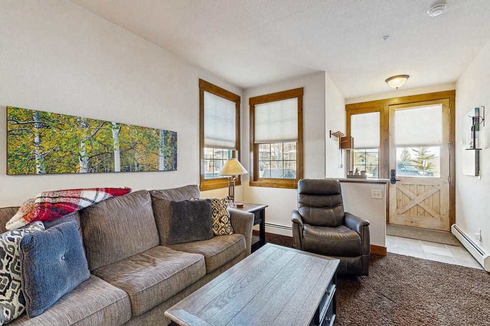 Bluebird Skies Apartment in Granby