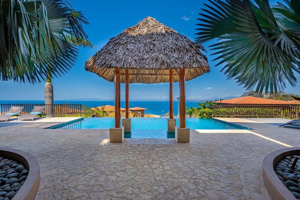 Azul Paraiso 8B Apartment in Guanacaste Province