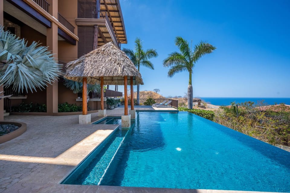 Azul Paraiso 8B Apartment in Guanacaste Province