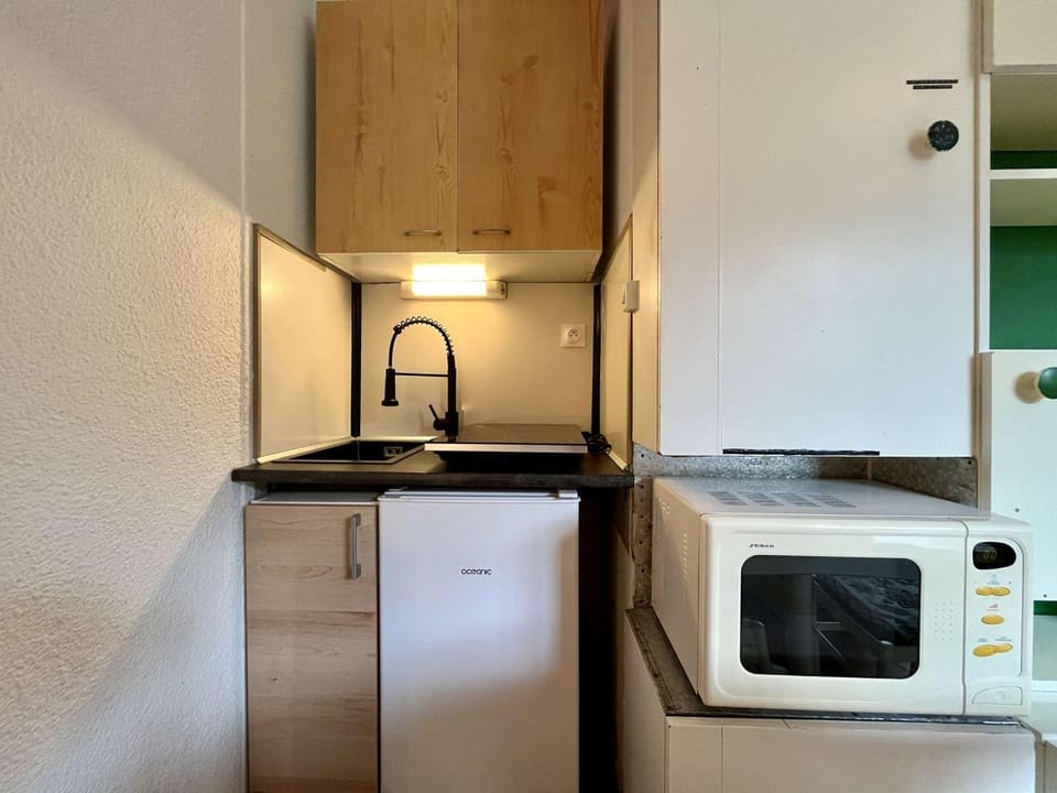 Studio confortable 2 pers proche pistes à Vars Les Claux - FR-1-330B-182 Apartment in Provence-Alpes-Côte d'Azur