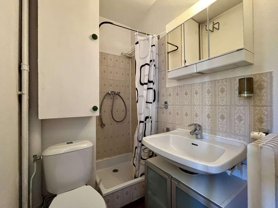 Studio confortable 2 pers proche pistes à Vars Les Claux - FR-1-330B-182 Apartment in Provence-Alpes-Côte d'Azur
