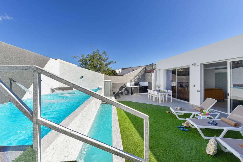 Garden, Solarium, Swimming pool