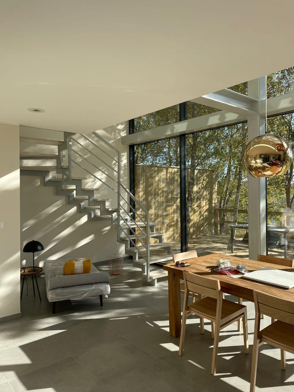 Living room, Seating area, Dining area