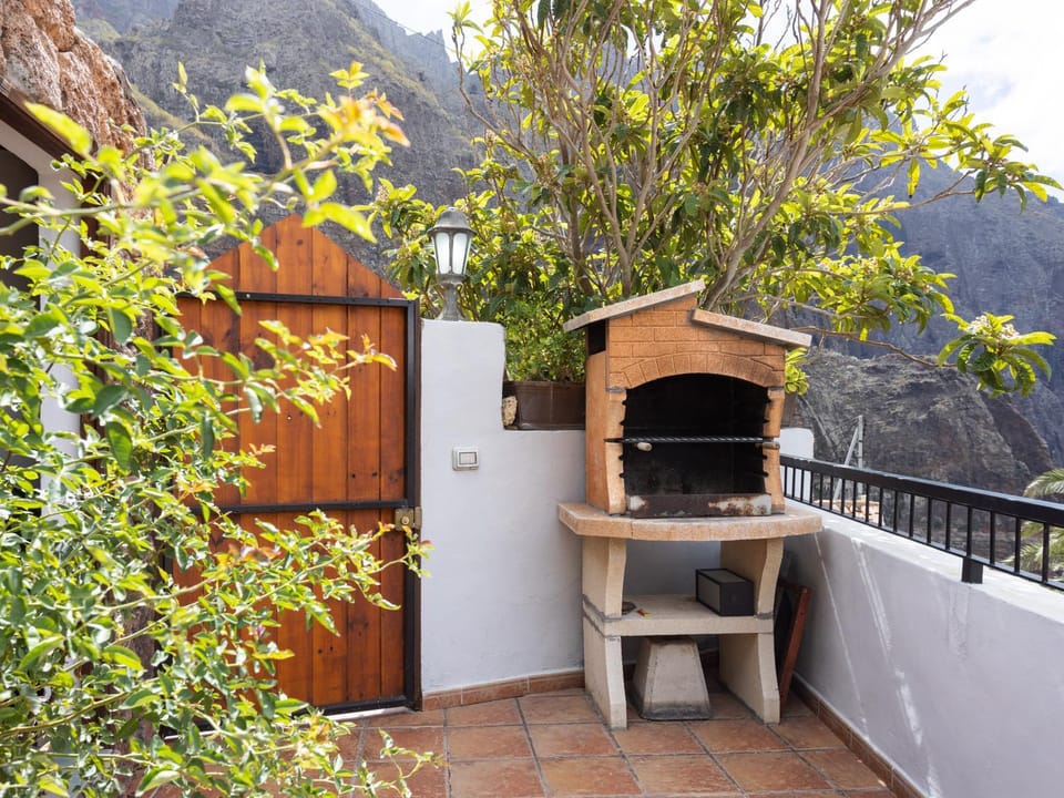 BBQ facilities, Balcony/Terrace