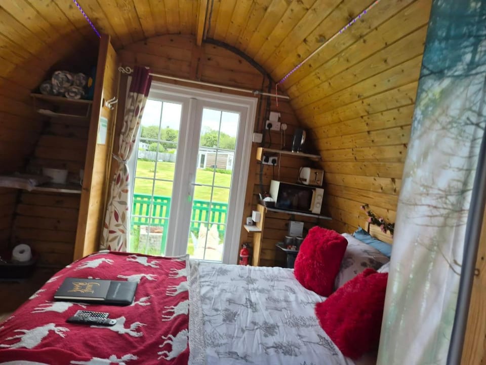 Glamping Pod in St Austell Sleeps 2 with Spa Pool House in England