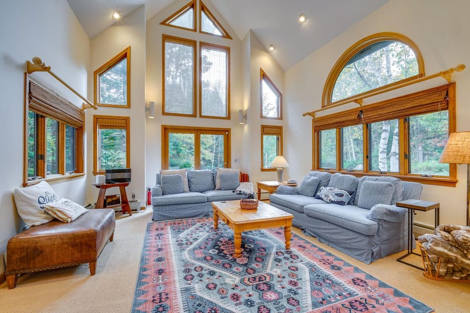 Spacious Dover Refuge ~ 5 Mi to Mount Snow! House in West Dover
