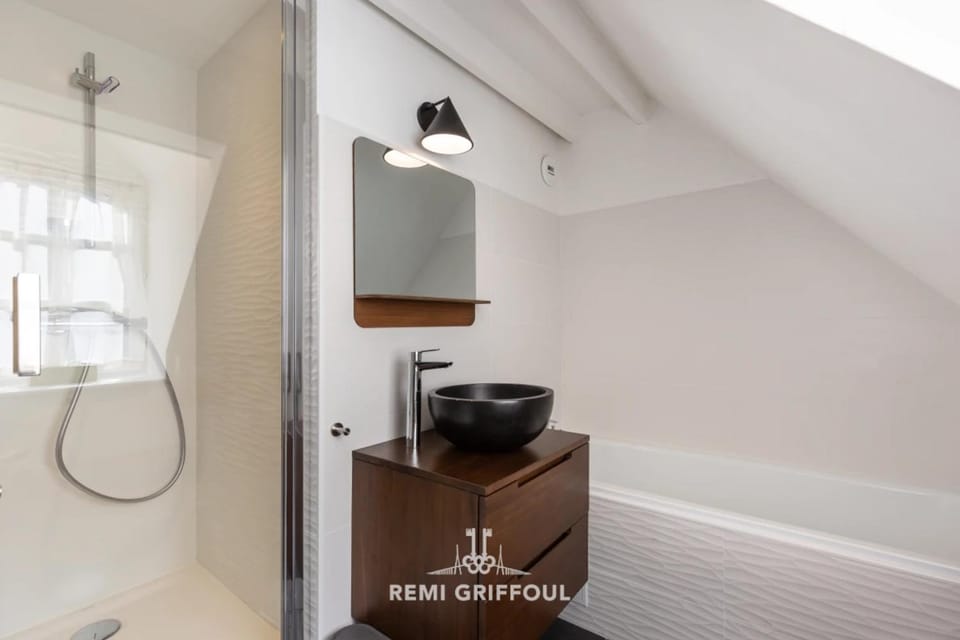 Le Phare Bleu Center & Beach 2 to 4 guests Apartment in Honfleur