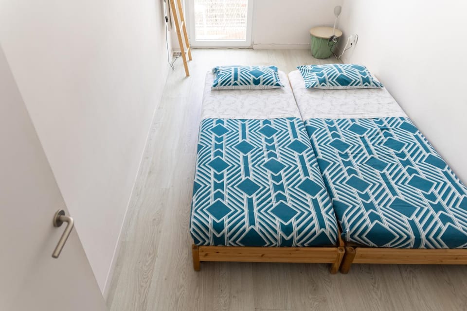 Bed, Balcony/Terrace, Bedroom