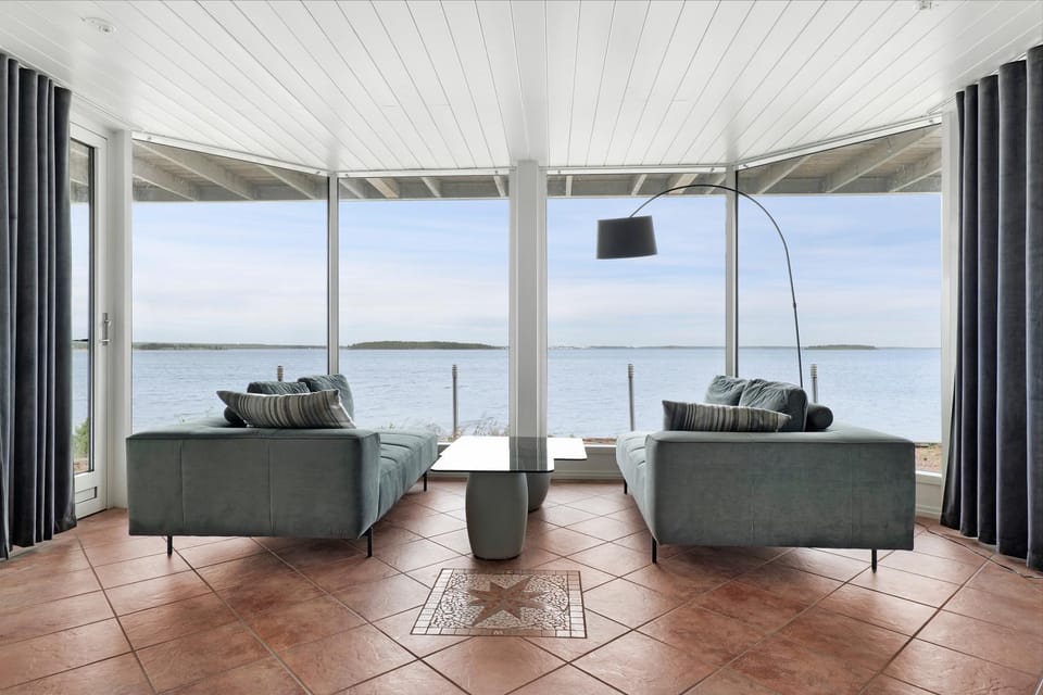 Seating area, Sea view