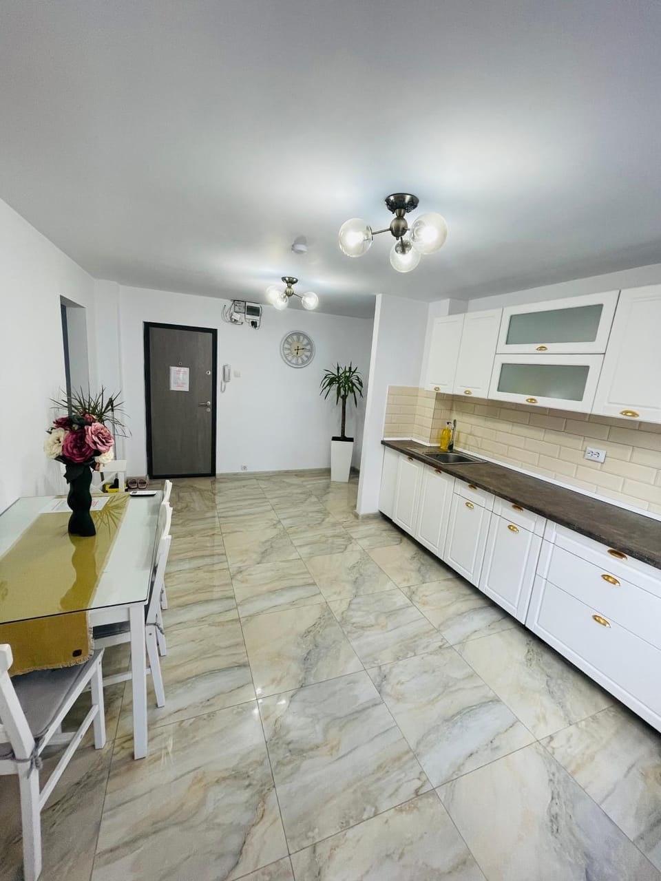 Pinului Residence Apartment Apartment in Craiova