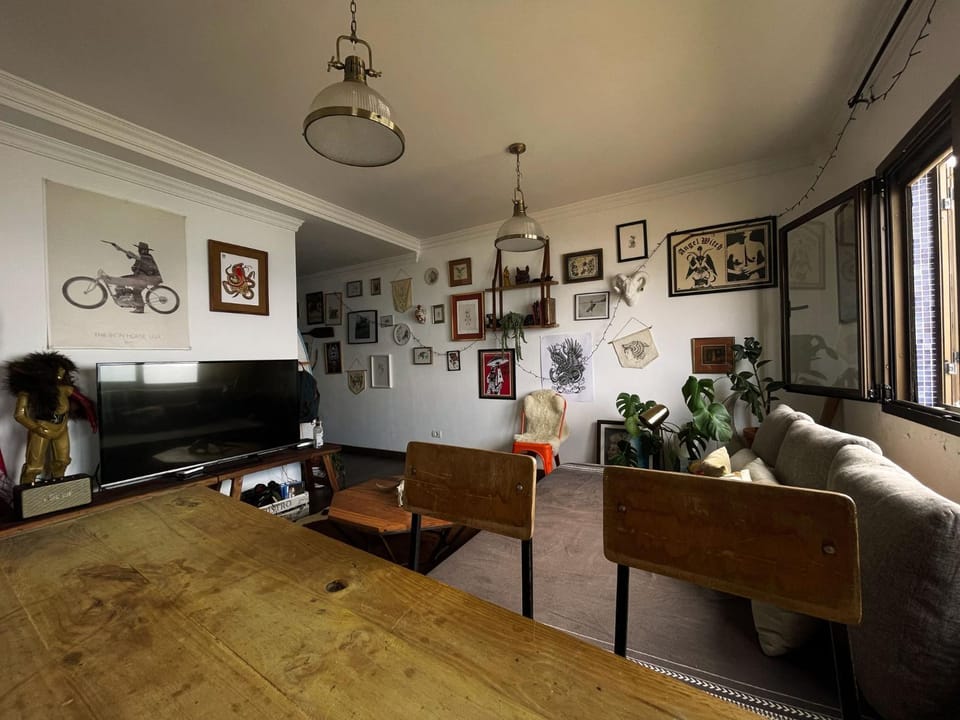 Living room, Seating area, Dining area