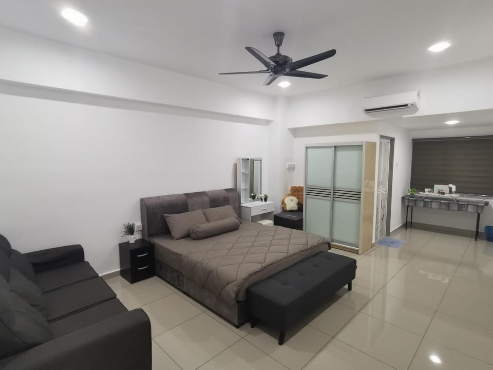 Coco HomeStay 旅人の家@The Venus Sitiawan Perak Apartment in Perak