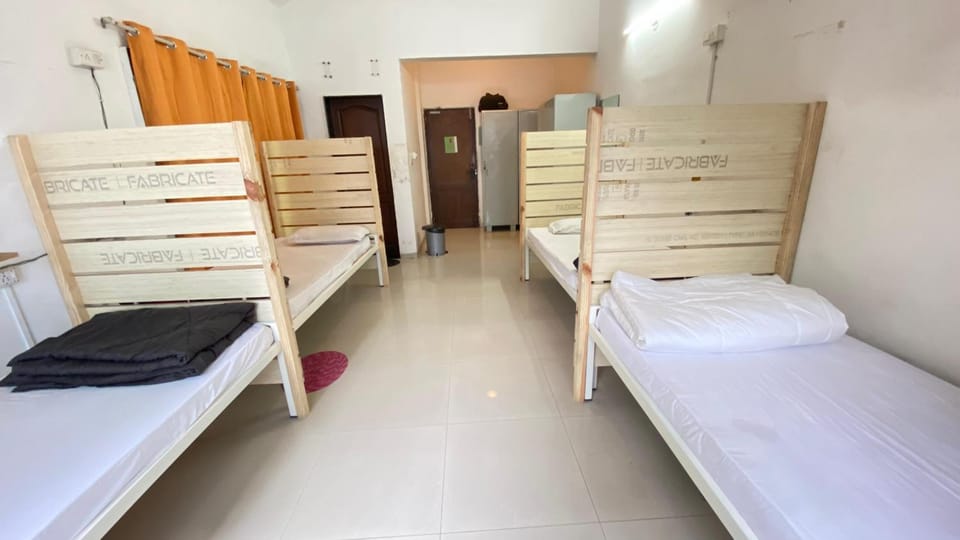 Lifespace- Spacious Hostel in a Luxurious Villa Hostel in Pune