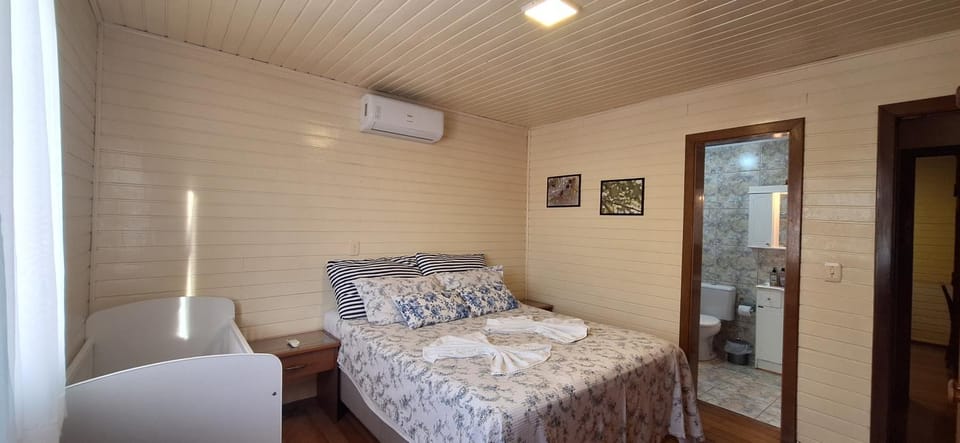 Bed, Bathroom, Decorative detail, Bedroom, cot, air conditioner