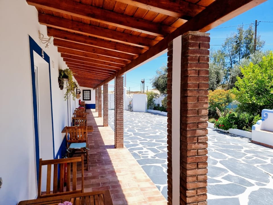 Aqui n' al-deia Country House in Portugal