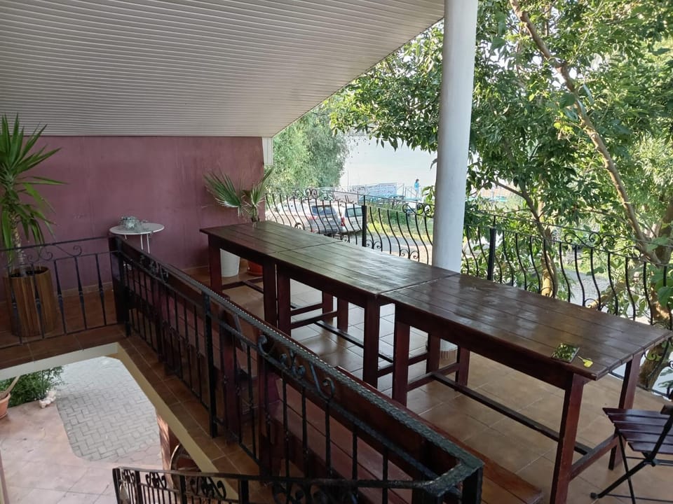 Pensiunea Delta D.M.Y. Bed and Breakfast in Romania