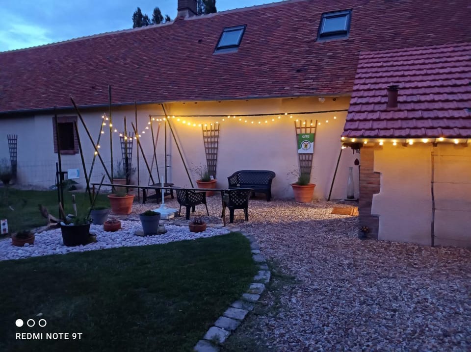 Sauna & Double Jacuzzi intérieur et sous les étoiles 1h30 Paris Villa in Centre-Val de Loire