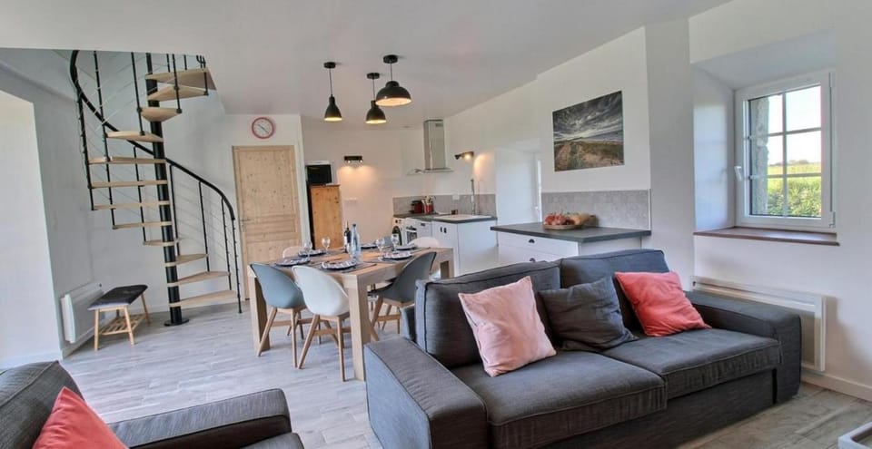 Gîte Paimpol Le Poullou House in Paimpol