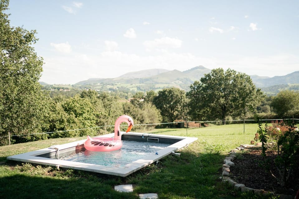 Pool view, Swimming pool
