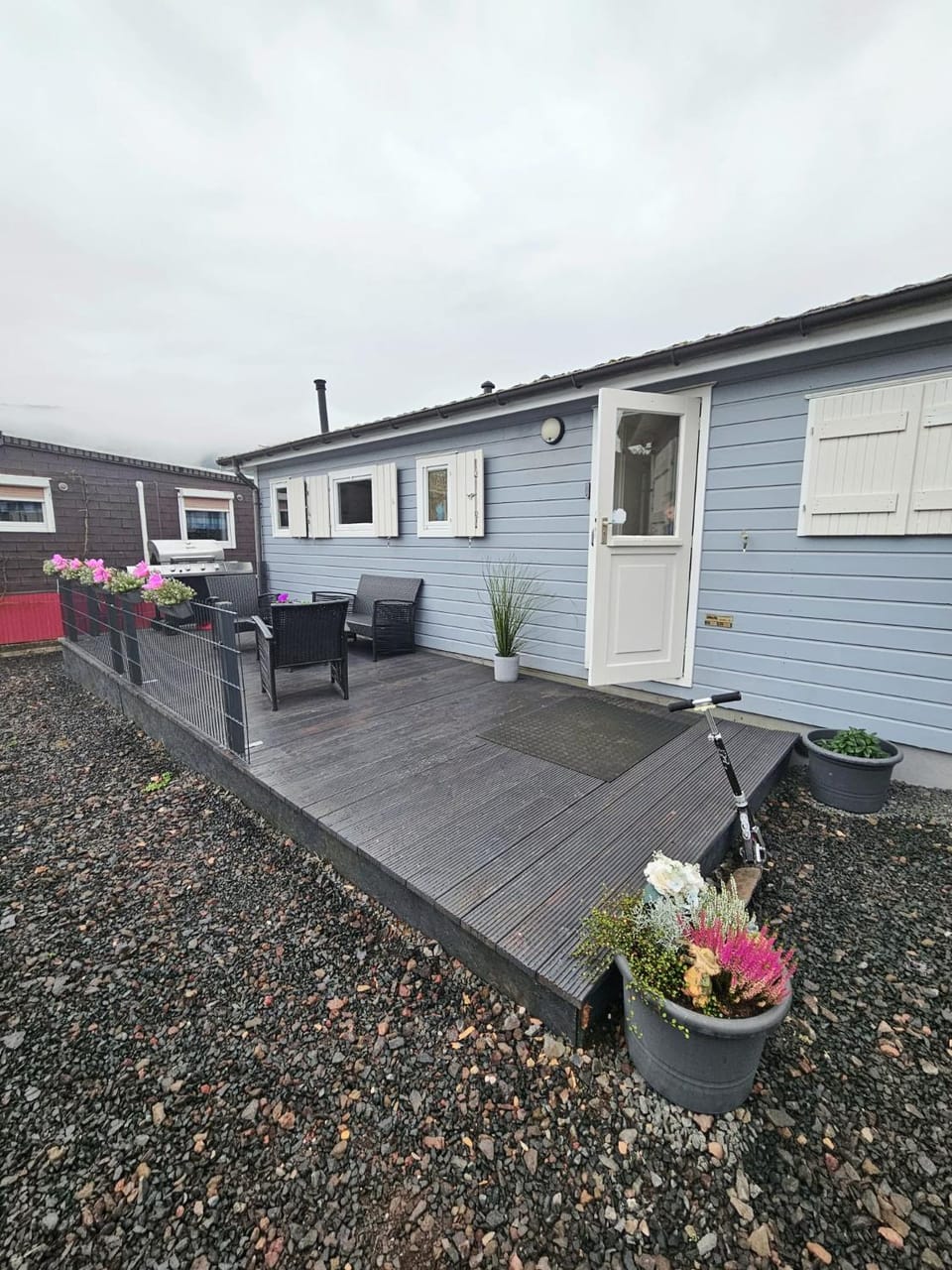 Tiny House Mehring Campground/ 
RV Resort in Trier-Saarburg