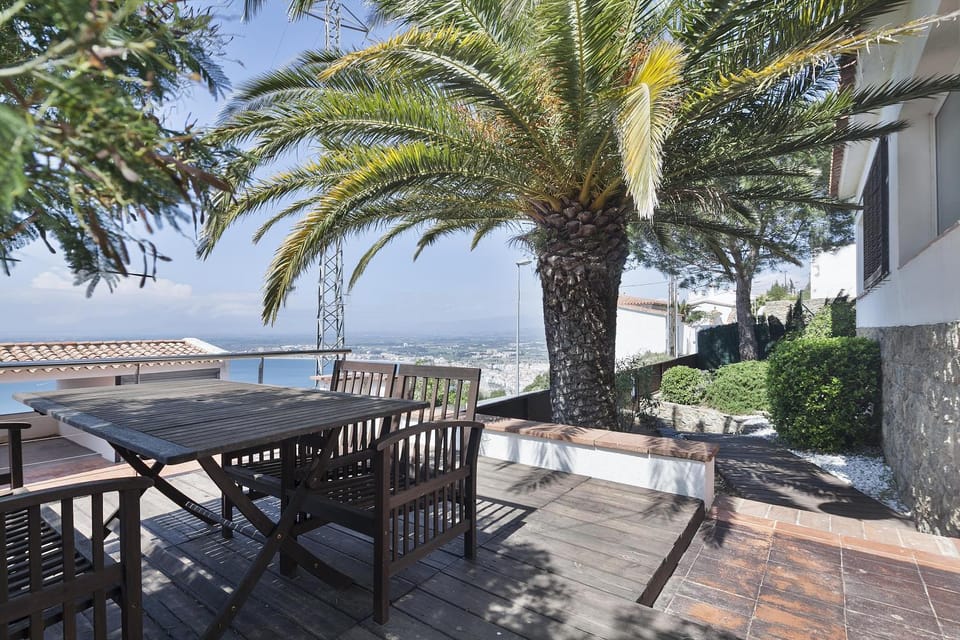 Garden, Garden view