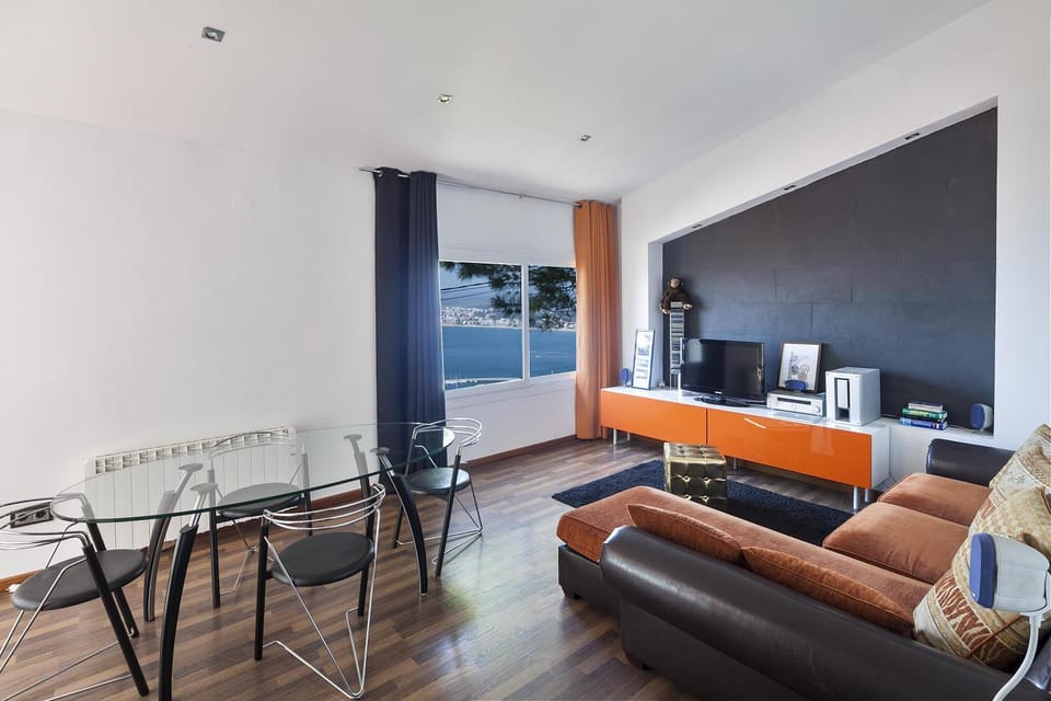 Property building, Dining area