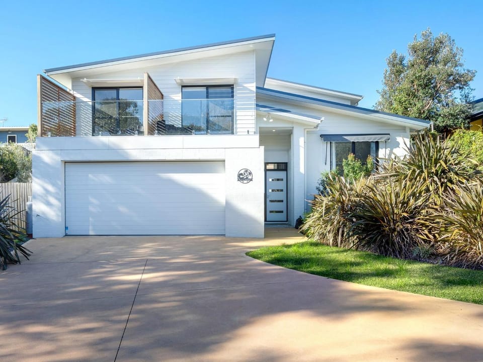Beach Perfect Culburra Beach House in Culburra Beach