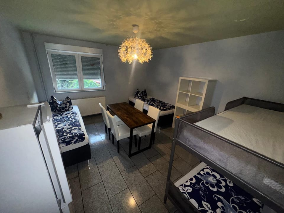 Bauernhof Privatzimmer Frei WiFi Gemeinschaftsbad Vacation rental in Thuringia, Germany