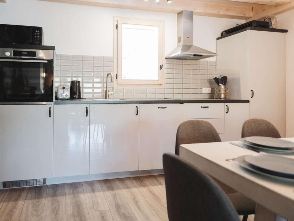Somptueux chalet 130 m², 11 pers, vue montagnes, cheminée, 5 chambres - FR-1-545-27 Chalet in Les Allues