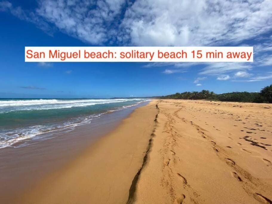 Huge Porch House in Rainforest 15 min from Beach House in Fajardo