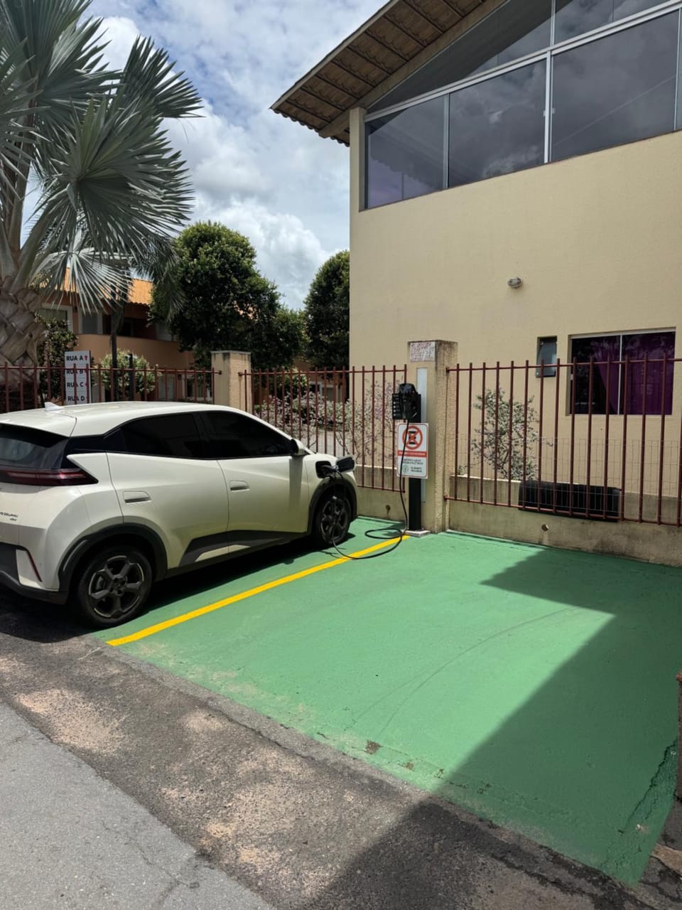 Day, Parking