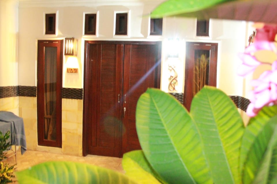 Five Time Homestay Vacation rental in Pemenang