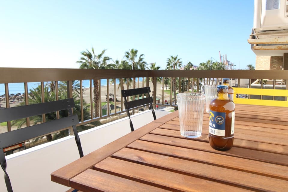 Off site, Balcony/Terrace