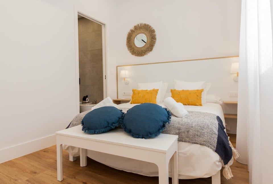 Bed, Bedroom