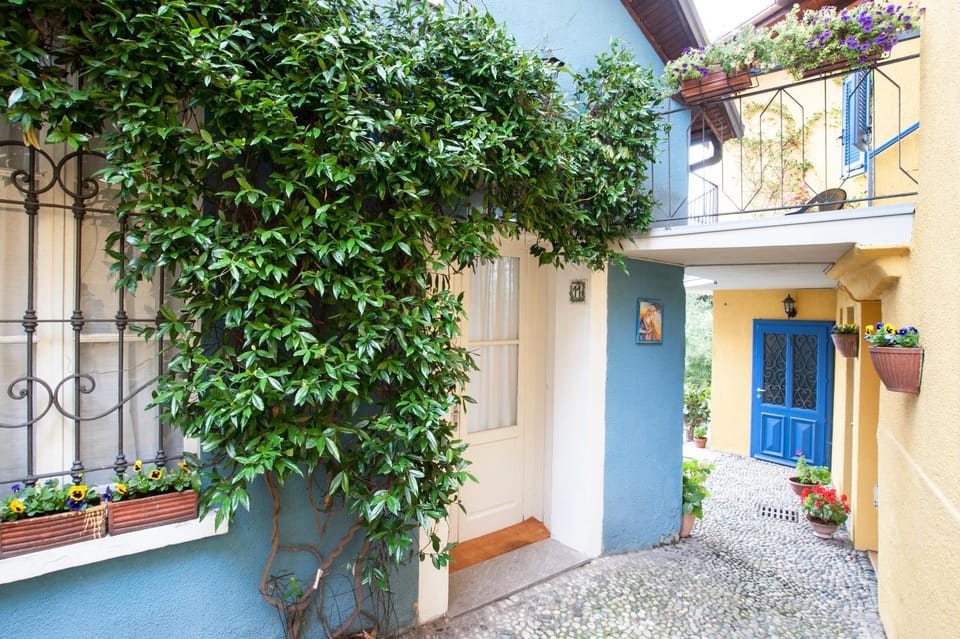 B&B Tra Lago e Stelle Bed and Breakfast in Canton of Ticino