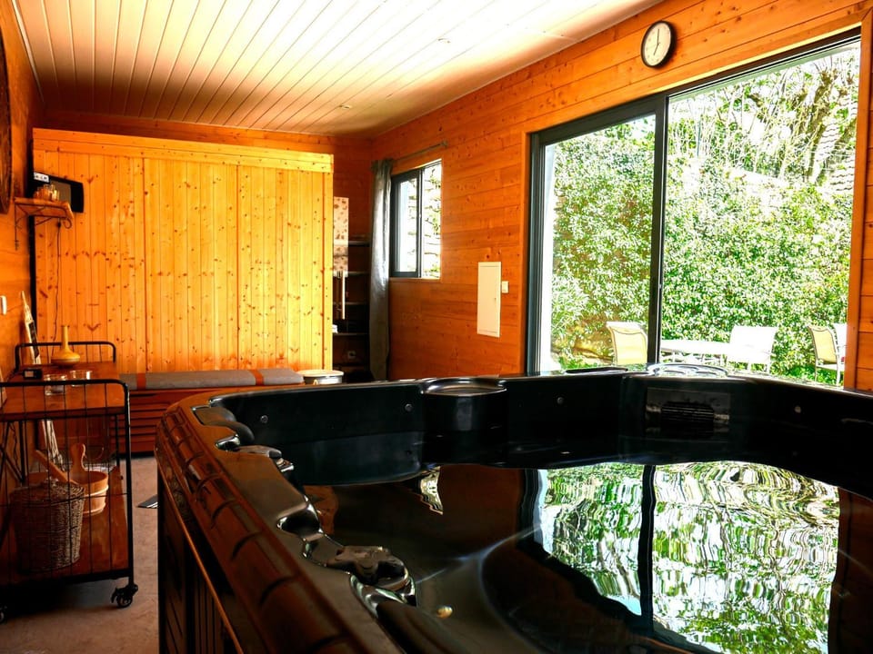 Hot Tub, Spa and wellness centre/facilities