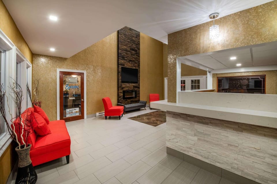Lobby or reception, On site