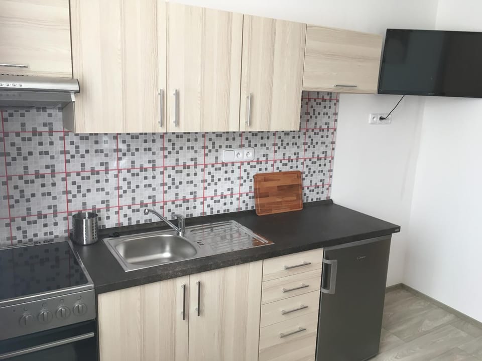 TV and multimedia, Kitchen or kitchenette