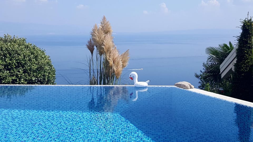 Sea view, Swimming pool, Swimming pool