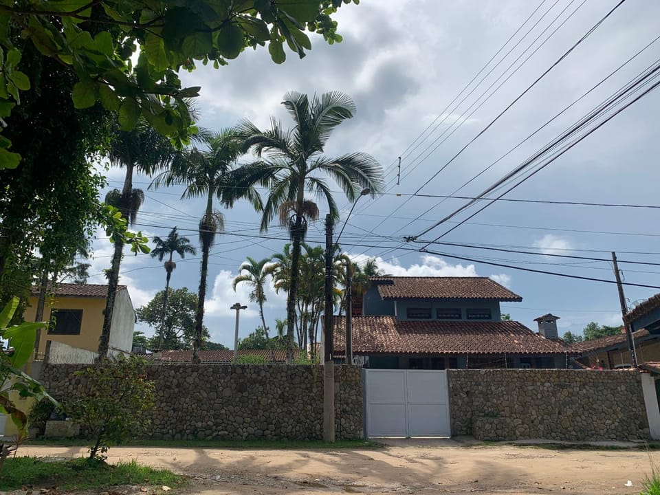 Casa Agradável com piscina House in State of São Paulo