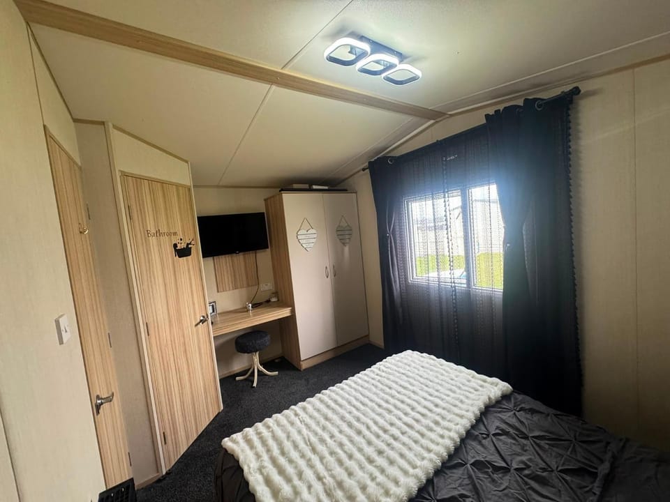 Holiday Park Caravan Fluffy in Harts Holiday Park Campground/ 
RV Resort in Leysdown-on-Sea