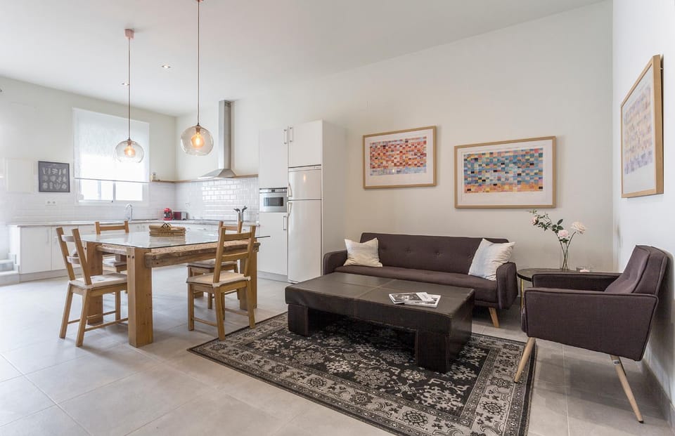 Living room, kitchen