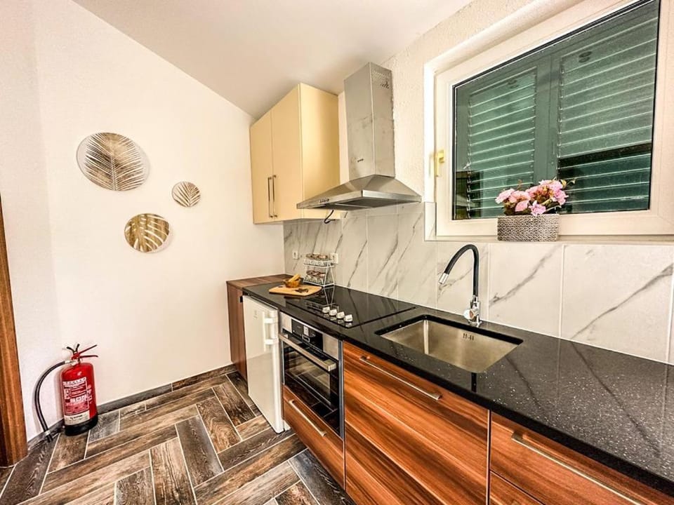 Kitchen or kitchenette, stove