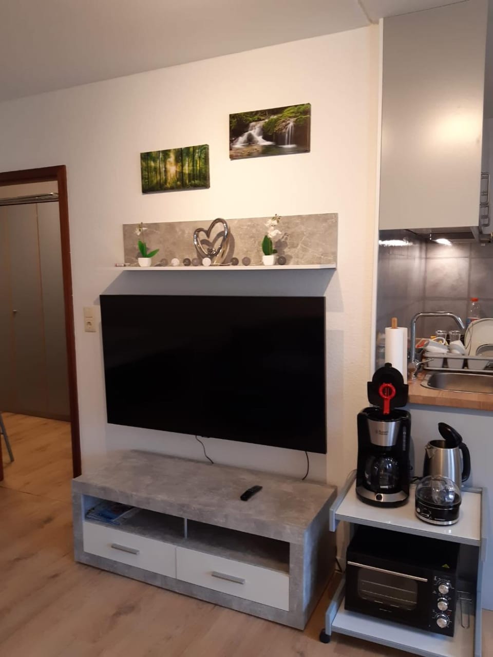 TV and multimedia, Coffee/tea facilities