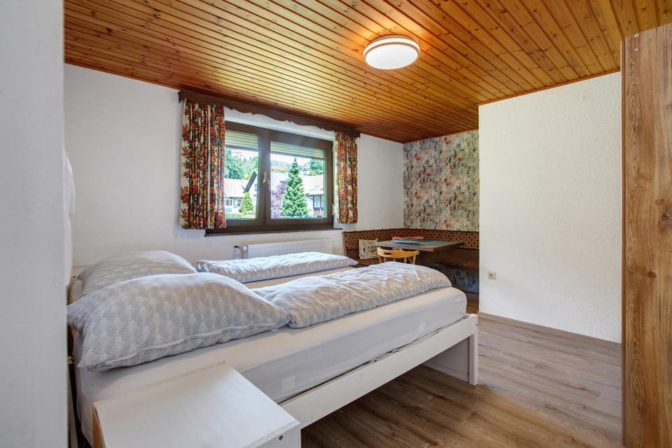 Property building, Living room, Bedroom