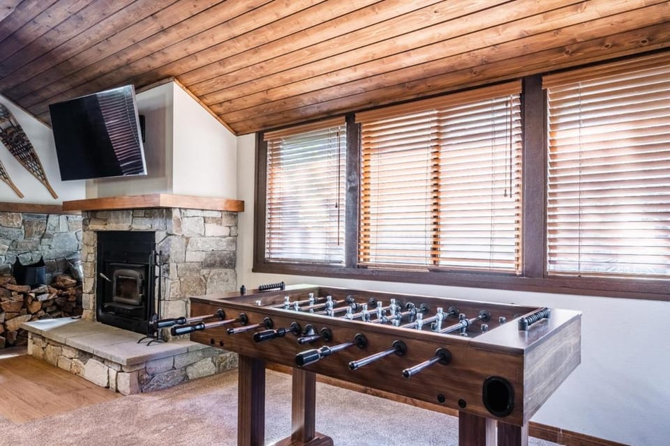 Helios 9N House in Mammoth Lakes