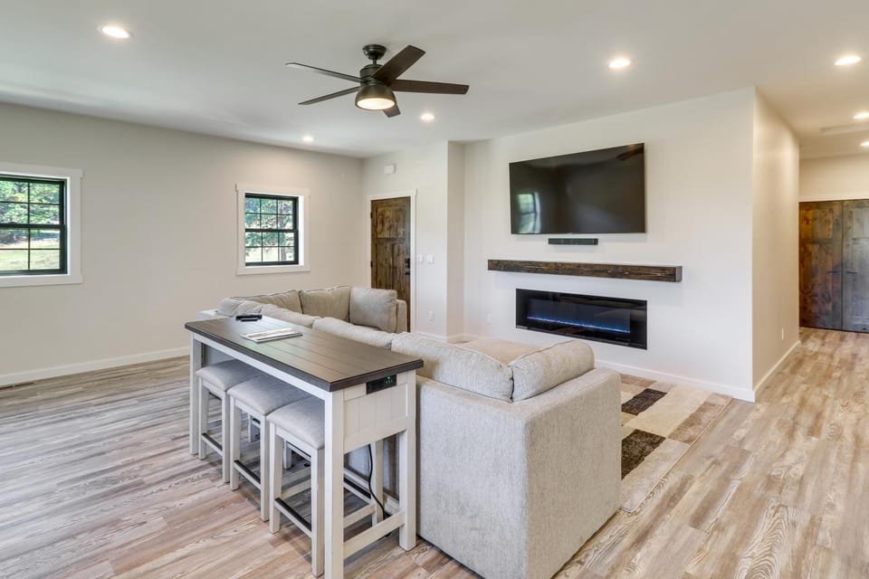 Modern Kalispell Retreat: 37 Mi to Glacier NP House in Idaho