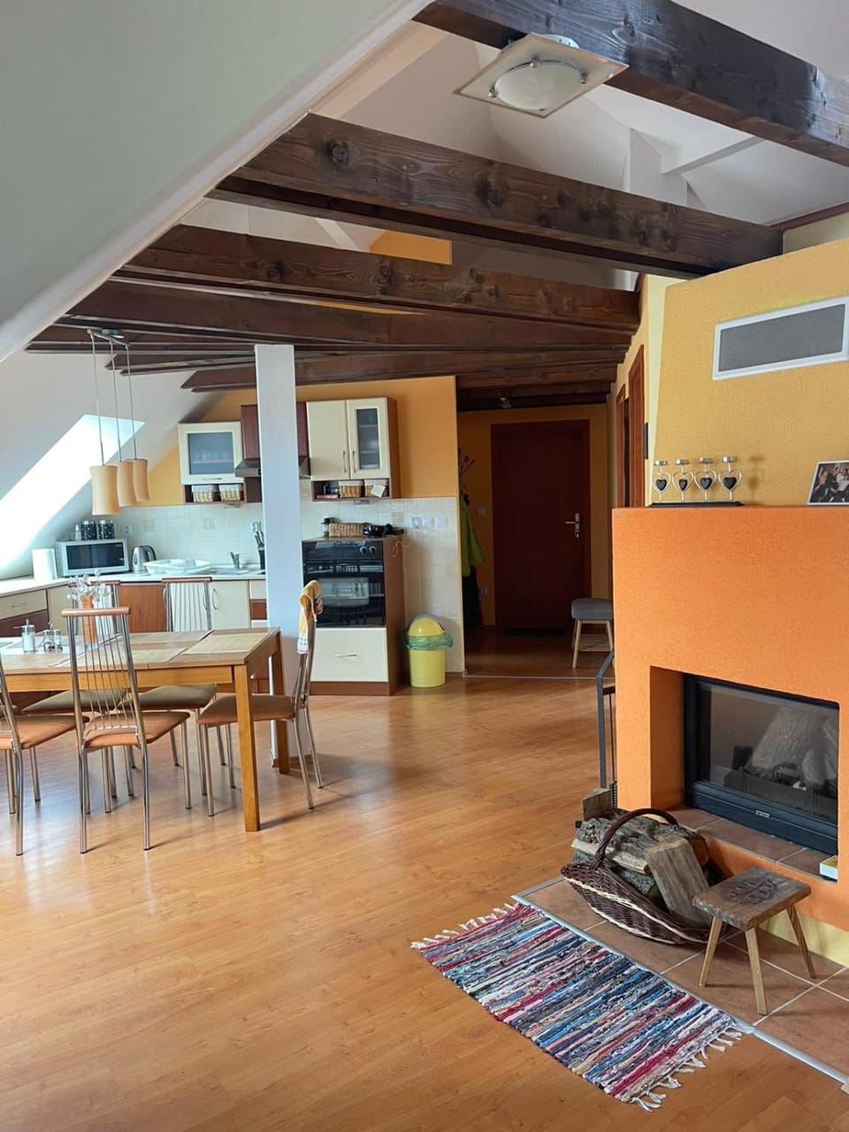 Dining area, flat iron, kitchen