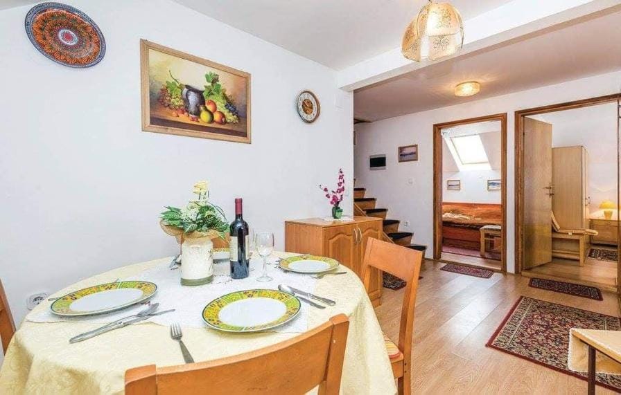 Apartman Svetličić Apartment in Primorje-Gorski Kotar County