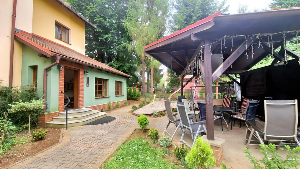Property building, Garden